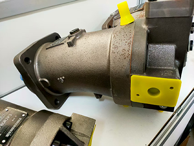 [field:title function='html2text(@me)'/]